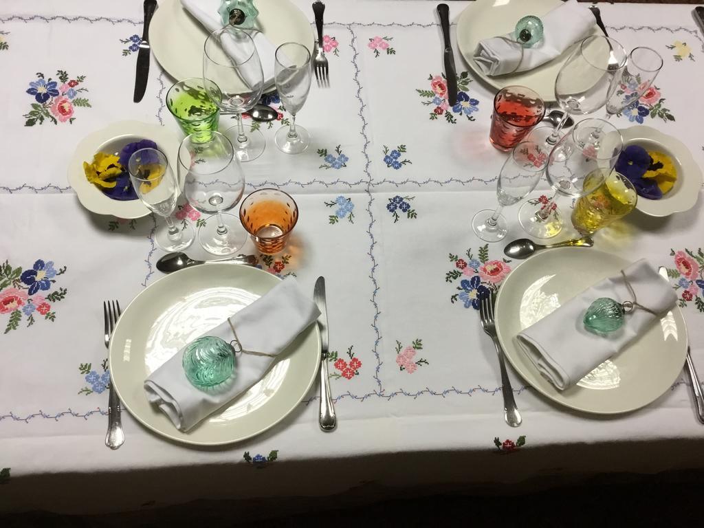 Hostal Pirineos Barbastro Dış mekan fotoğraf